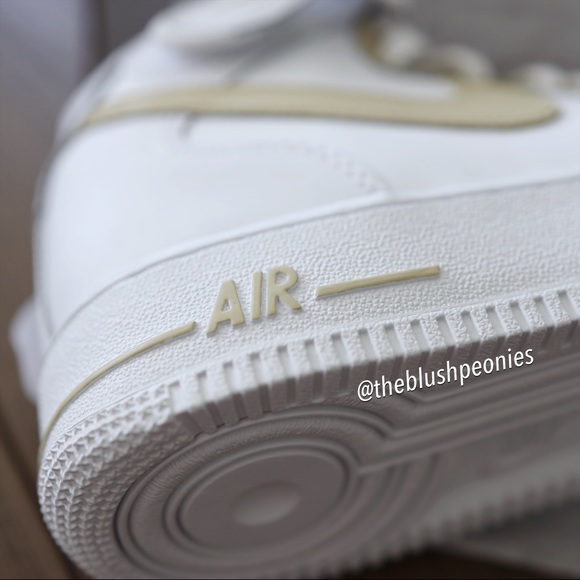 Nike Custom Air Force 1 Mid NWT - Picture 6 of 8